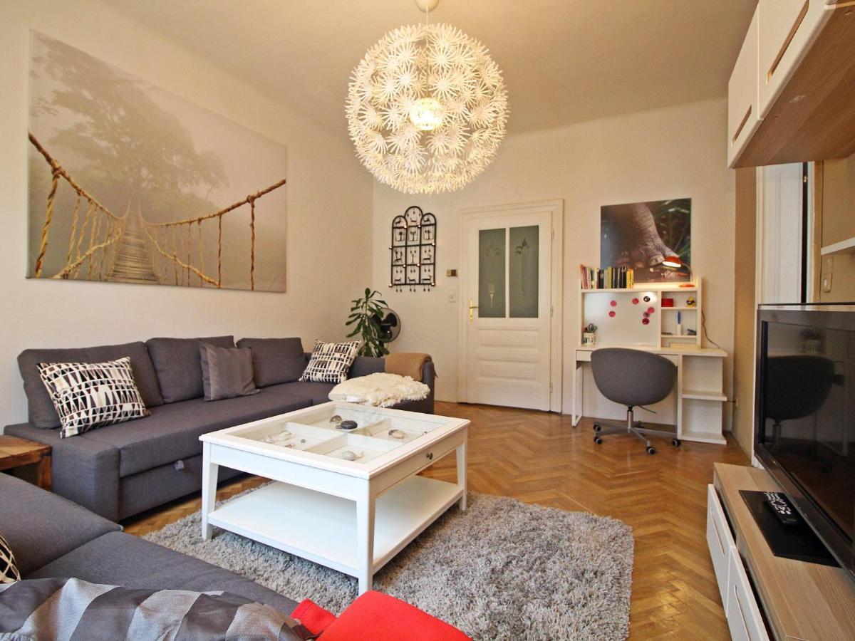 Apartment Tichy By Interhome เวียนนา ภายนอก รูปภาพ