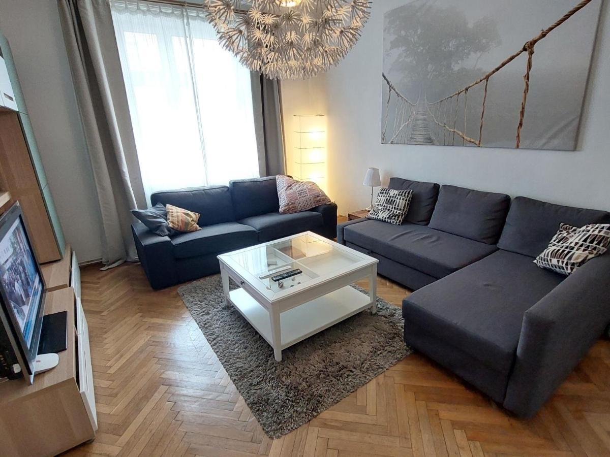 Apartment Tichy By Interhome เวียนนา ภายนอก รูปภาพ